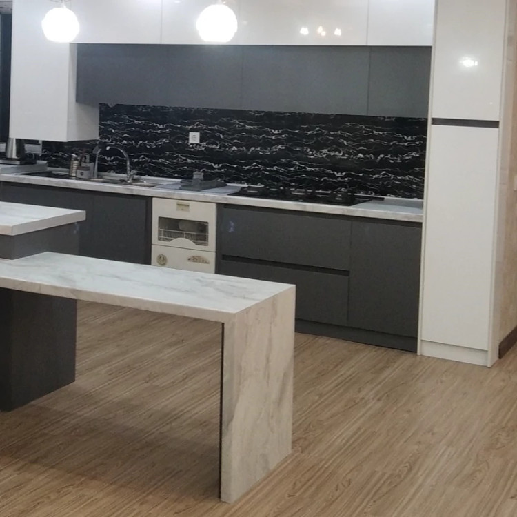 برچسب طرح سنگ هایگلاس کد 3498 مشکی رگه سفید