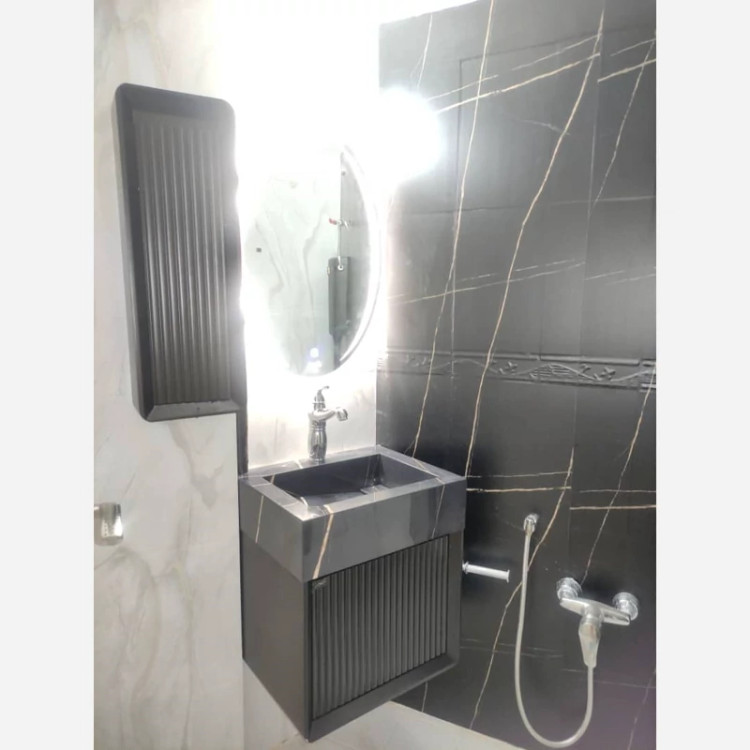 برچسب کابینت طرح سنگ مات کد 8153 مشکی رگه طلایی ضخیم