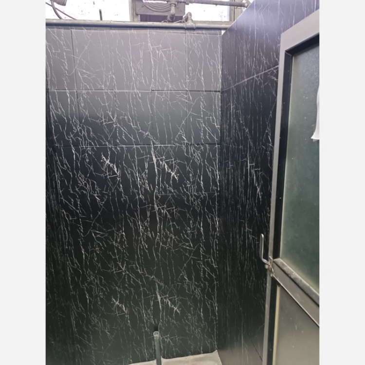 برچسب کابینت طرح سنگ مات کد 8155 مشکی ضخیم رگه سفید