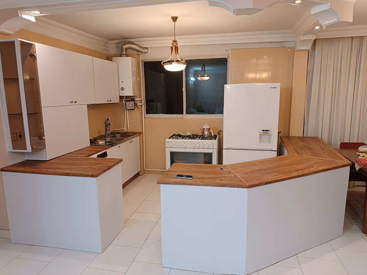 برچسب کابینت کد 6207 طرح چوب قهوه ای آنتیک طلایی