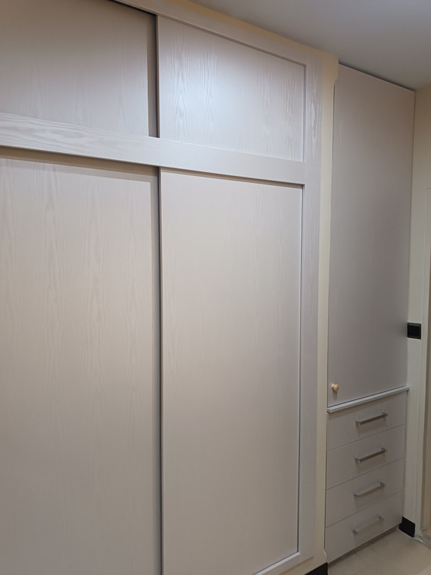 برچسب کابینت طرح چوب کد 6296 ممبران سفید صدفی