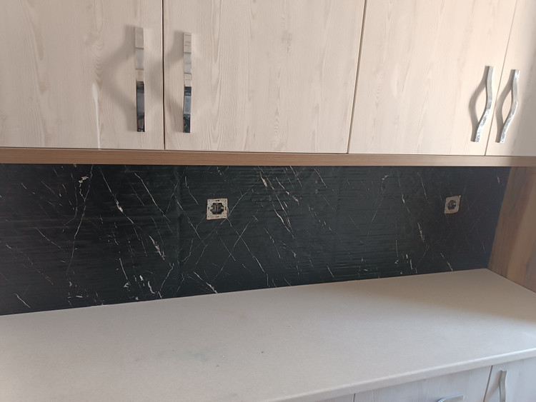 برچسب کابینت کد 3545 سنگ مشکی مات رگه دار سفید