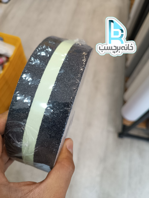 ترمز پله شب نما مخصوص جاهای تاریک عمومی