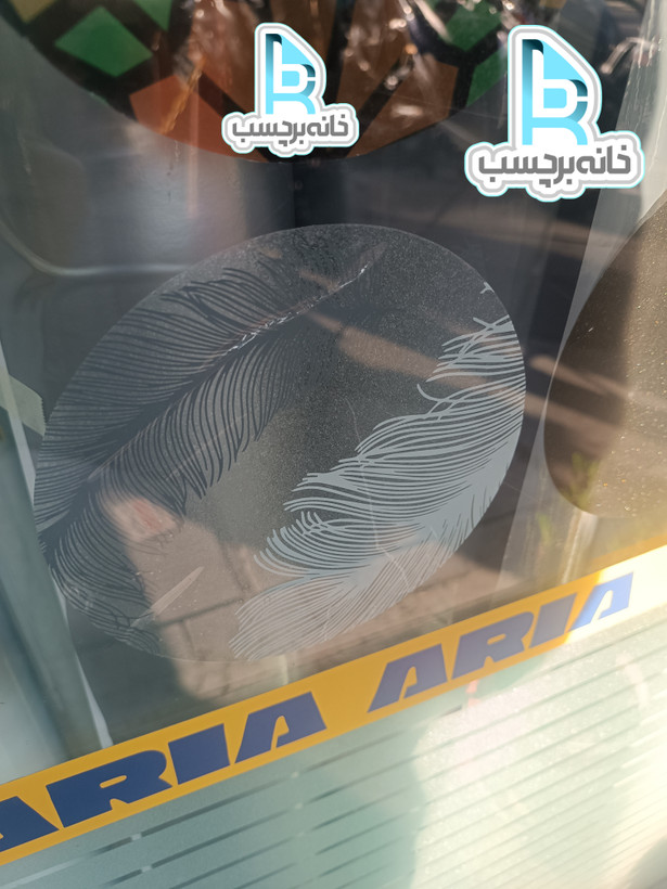 برچسب شیشه مات کن کد ۵۰۵۹ طرح پر سیاه و سفید عرض ۶۰ سانت