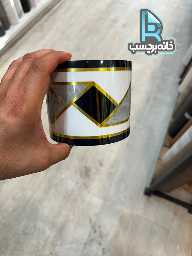 برچسب قرنیزی فومی سوپر لاکچری طرح ورساچه طلایی